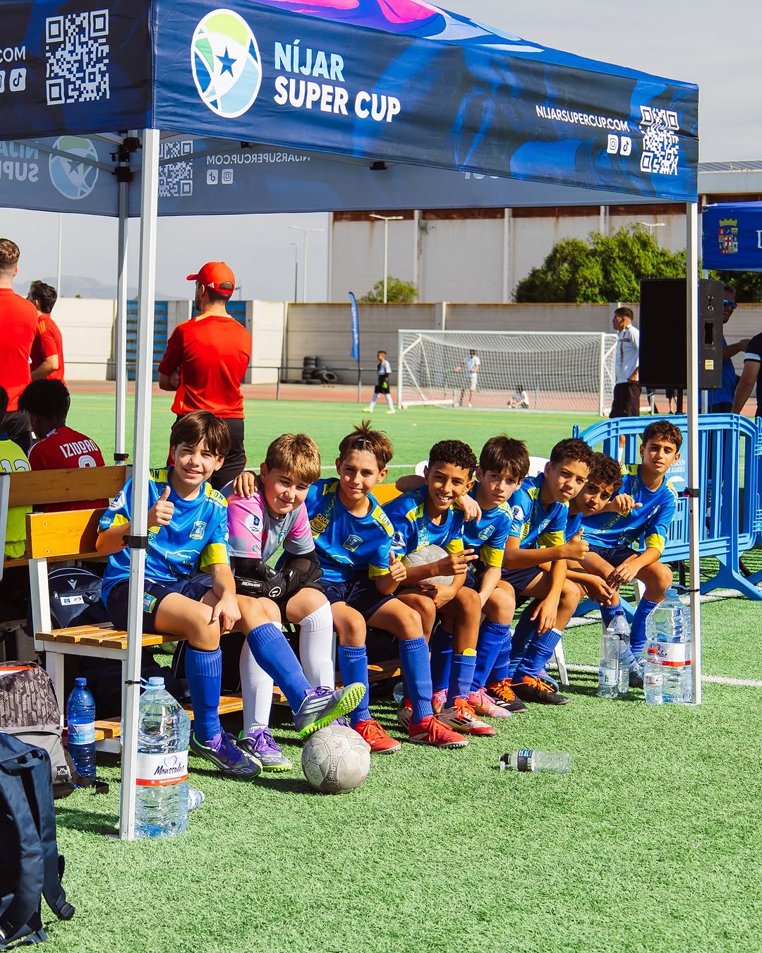 La @supercupnijar sigue creciendo gracias a la ilusión de todos: jugadores, familias, entrenadores y voluntarios ✨

Este